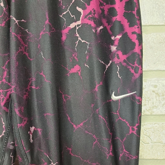 Nike Dri-Fit Active Leggings Size Medium - Picture 2 of 9